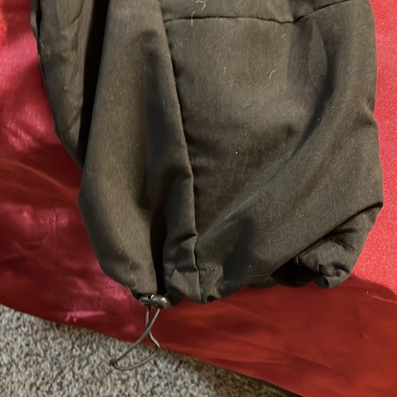 didn't fit me never worn, very clean - Picture 4 of 5